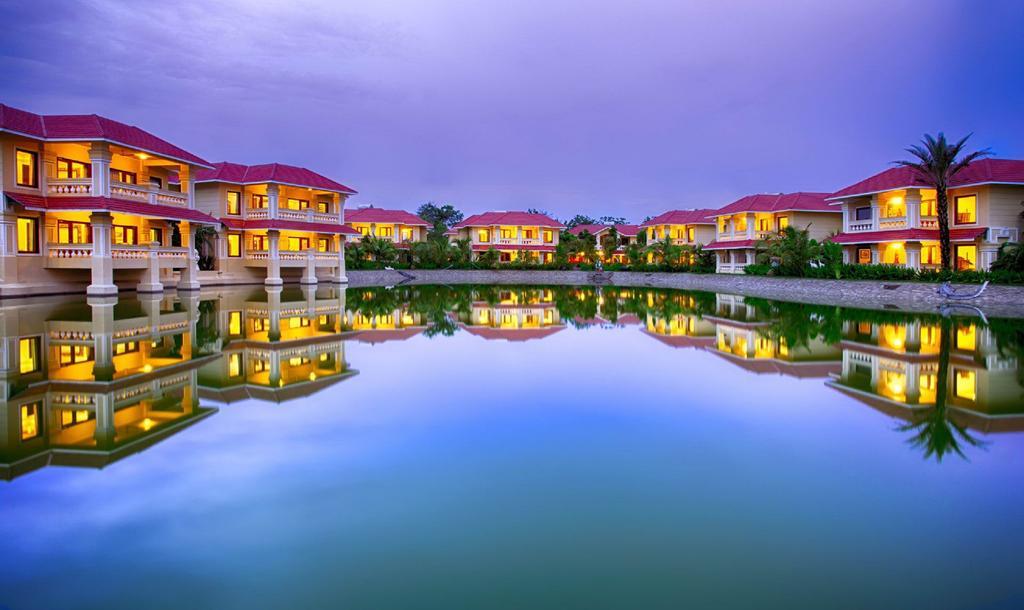 Regency Lagoon Resort Rajkot Exterior photo